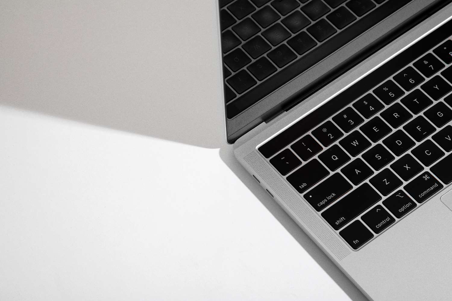 Do MacBooks Last Longer than Windows Laptops (Read This First!)